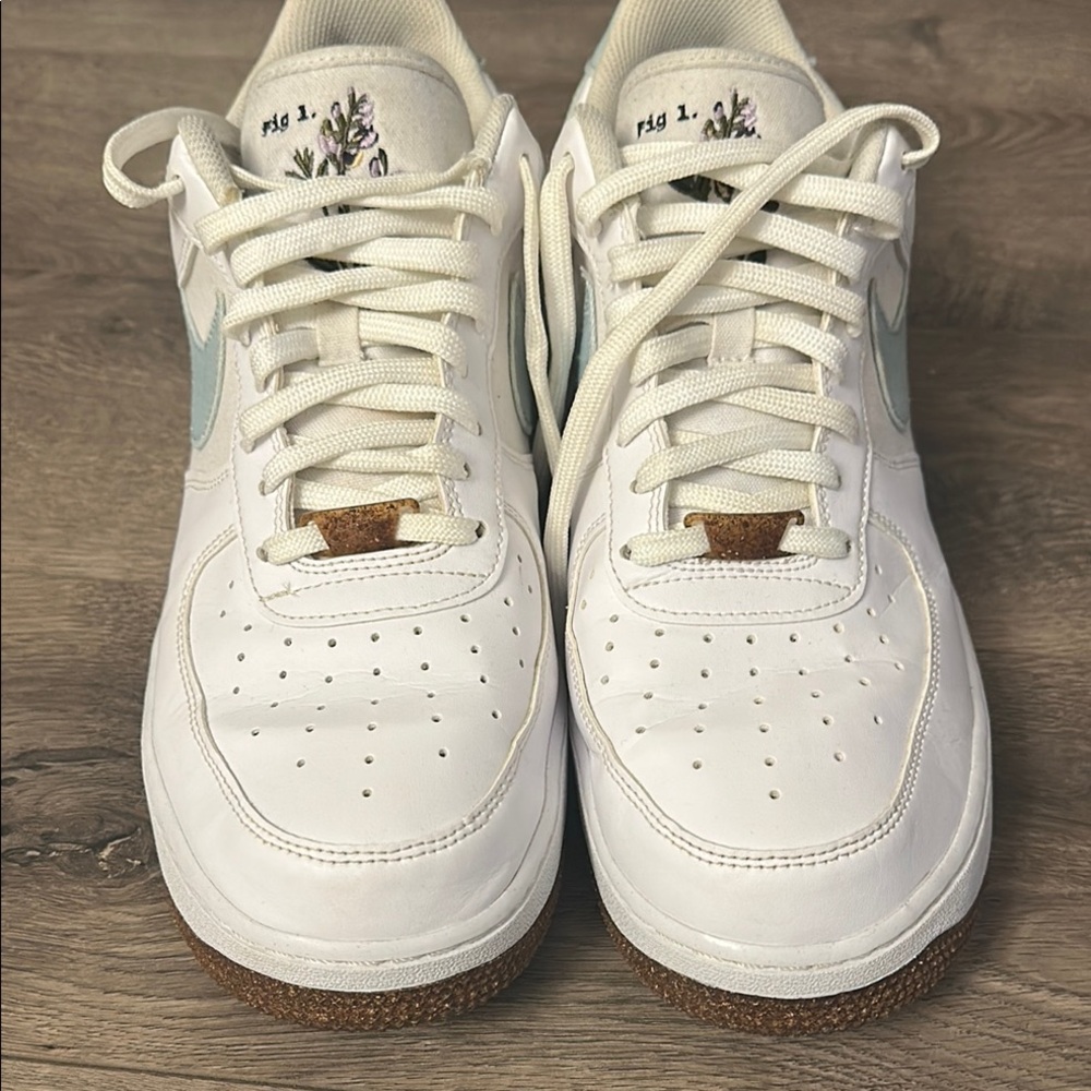 Nike Air Force 1 - Picture 3 of 7